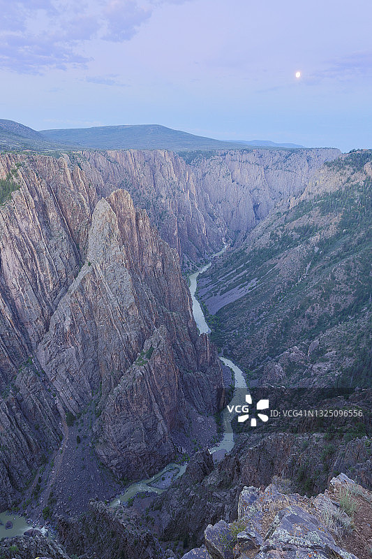 科罗拉多州西部甘尼森黑峡谷月落图片素材