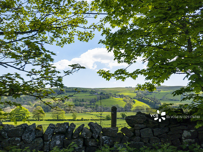 坎布里亚A69公路的北奔宁山脉风光图片素材