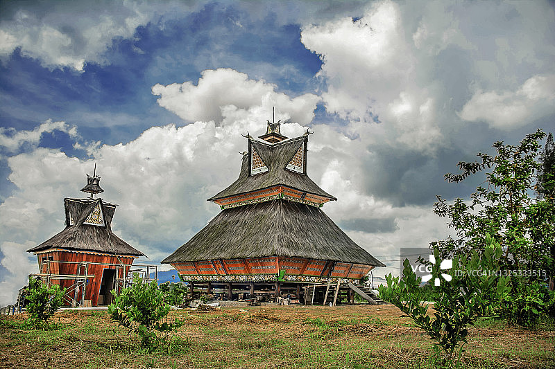 印度尼西亚苏门答腊岛北部卡罗传统房屋图片素材