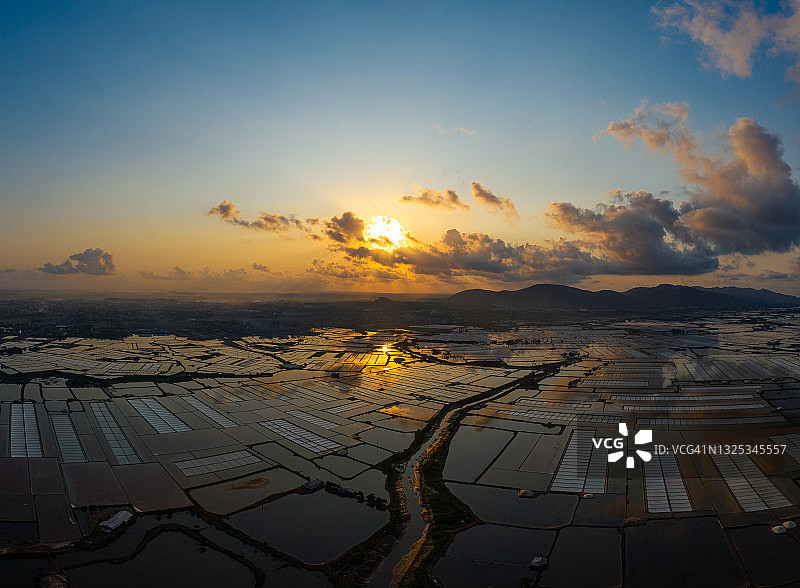 越南盐场鸟瞰图图片素材