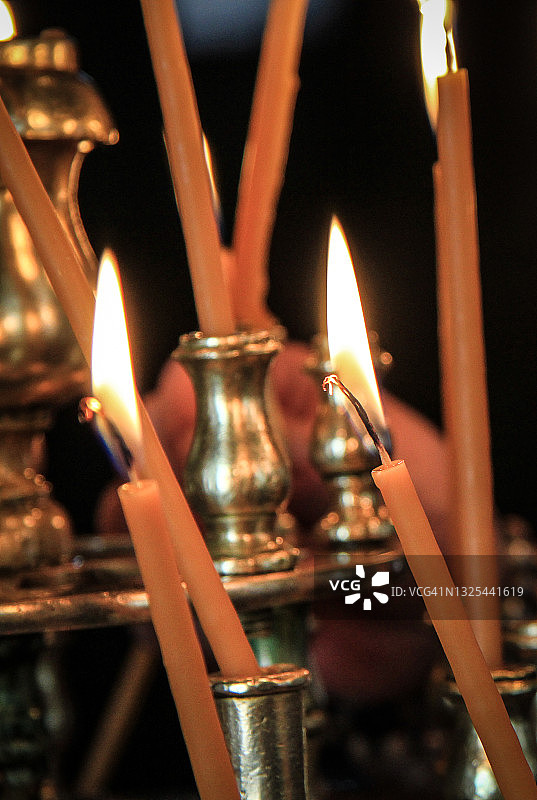 燃烧的蜡烛图片素材