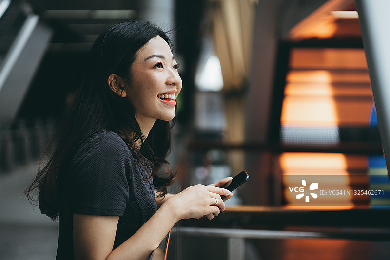 商业女性的日常生活图片素材