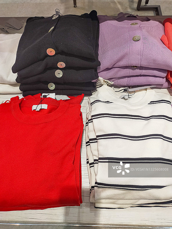 服装出售图片素材