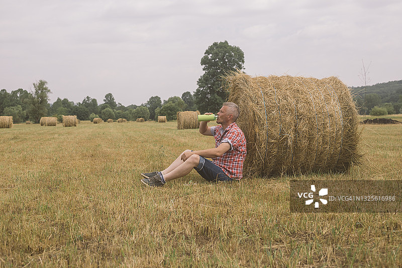 可重复使用的水瓶图片素材