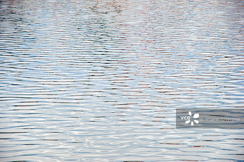 银色水背景图片素材