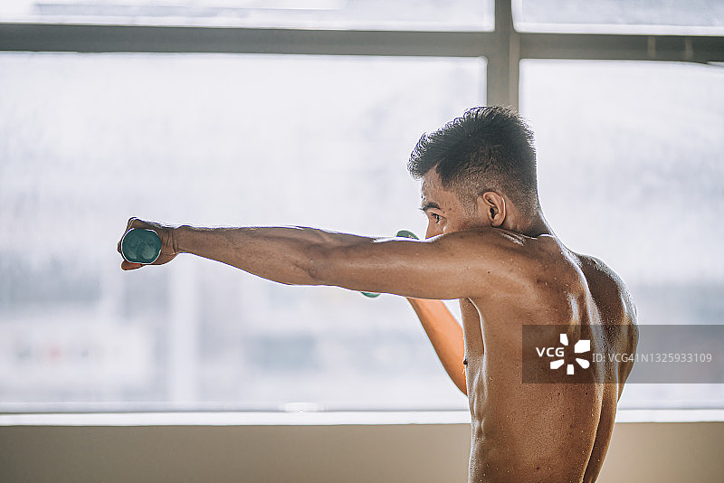 亚洲马来泰拳拳击手影子拳击图片素材