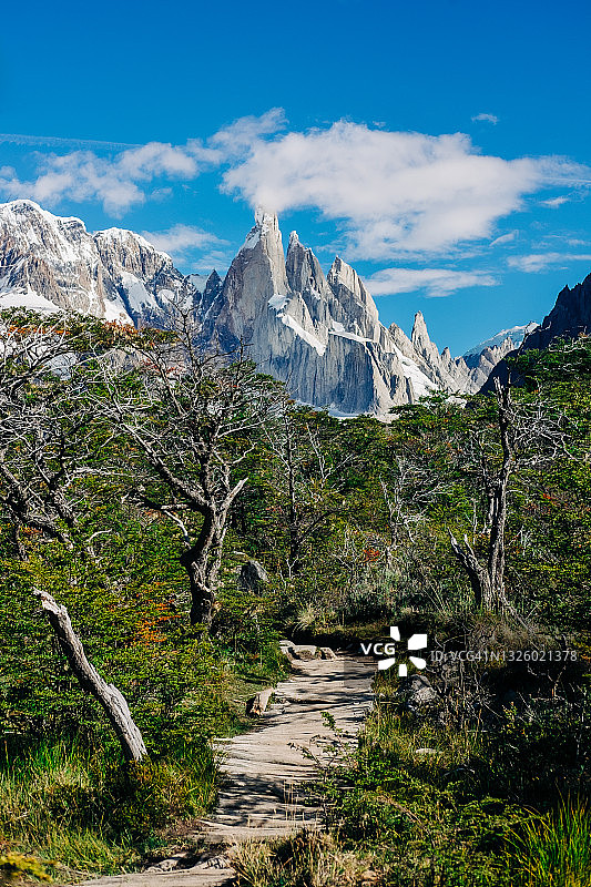 托雷峰景色图片素材