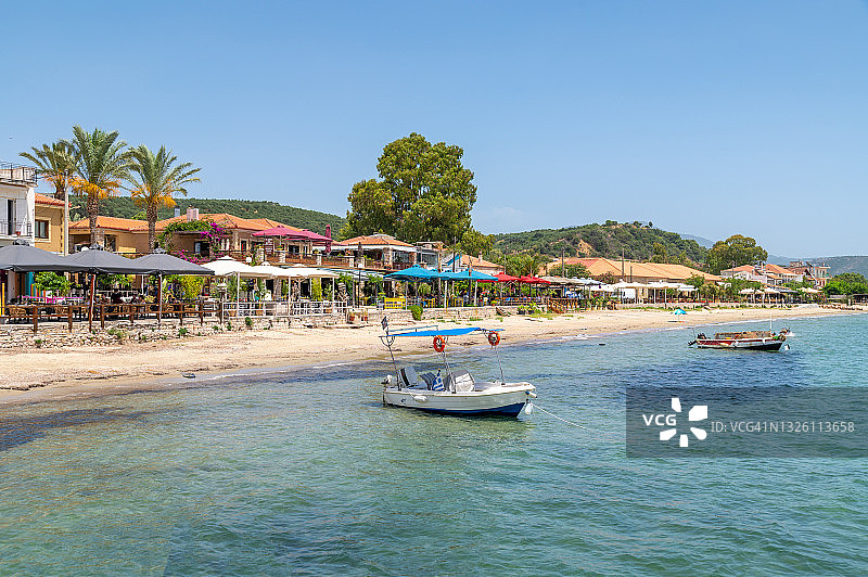 希腊伯罗奔尼撒半岛南部吉亚洛瓦水岸图片素材