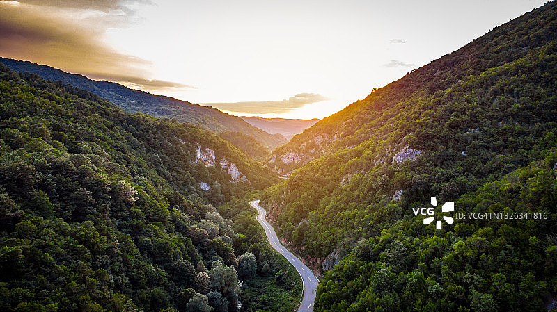 黄金时段日落美景图片素材