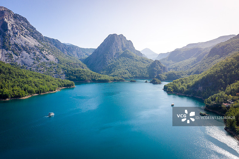 土耳其马纳夫加特绿色峡谷水坝湖风光图片素材