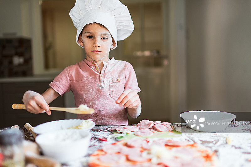 在家准备食物图片素材
