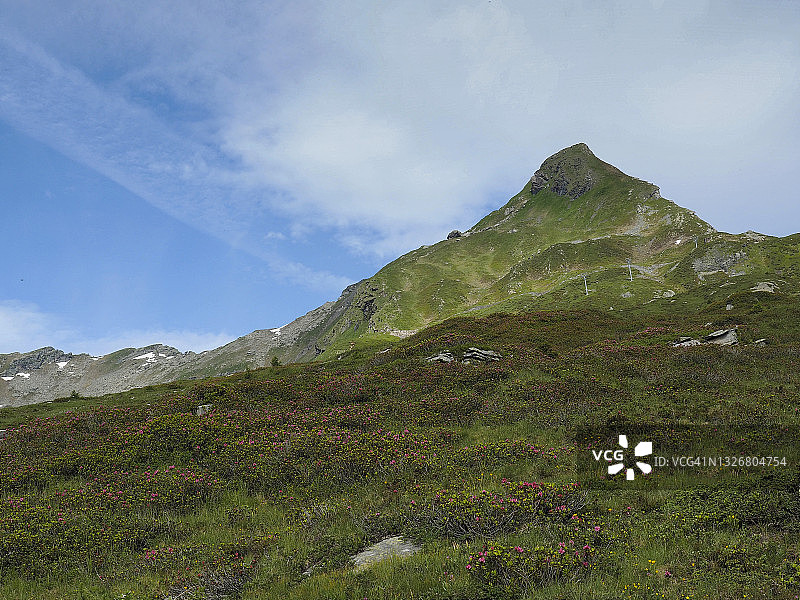 博斯科古林附近里茨贝格山景色，罗瓦纳山谷图片素材