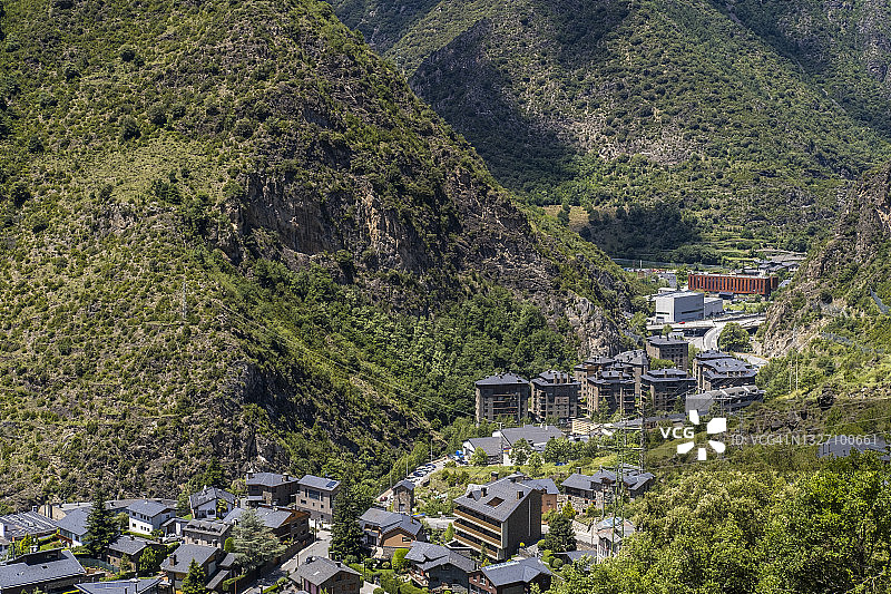 山中的城市图片素材