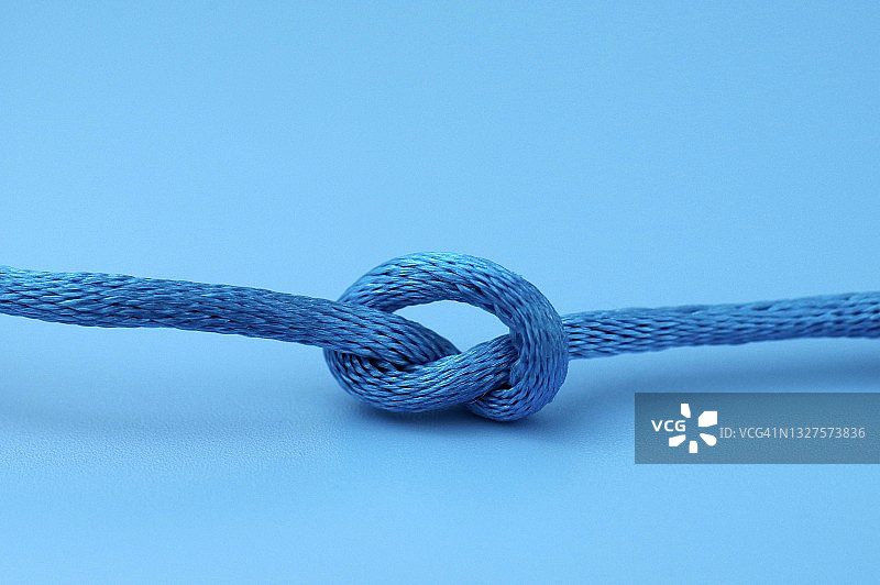 蓝色结图片素材