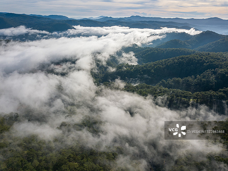 Trai Mat雾日风光图片素材