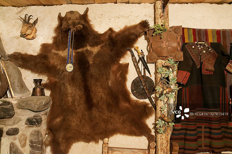 格鲁吉亚 Khevsureti 房屋墙面艺术图片素材