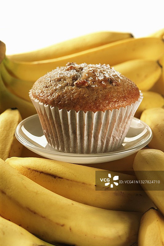 成熟香蕉上的香蕉玛芬图片素材