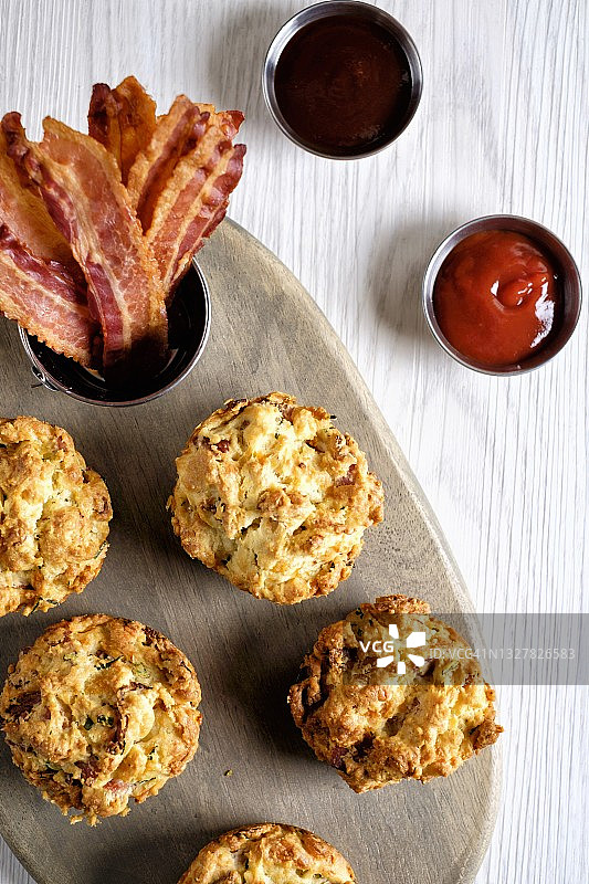 奶酪培根烤饼图片素材