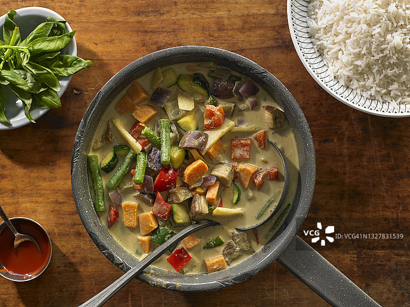 纯素泰式咖喱蔬菜图片素材