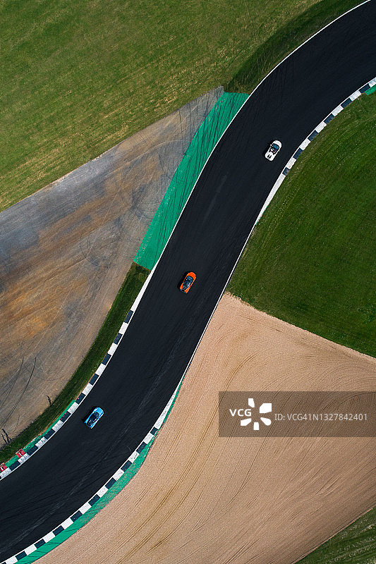 英国银石赛车航拍图片素材