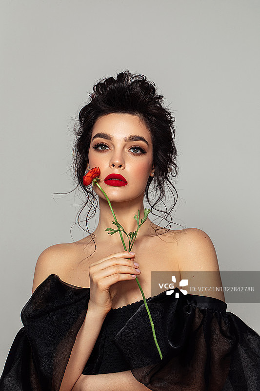 漂亮的女人图片素材