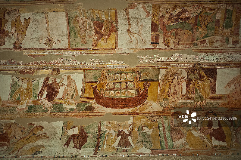 圣萨万修道院教堂内的壁画（法国）图片素材