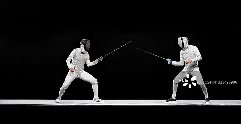 击剑运动员比赛图片素材