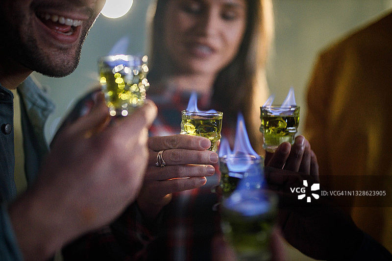 燃烧的酒精饮品图片素材