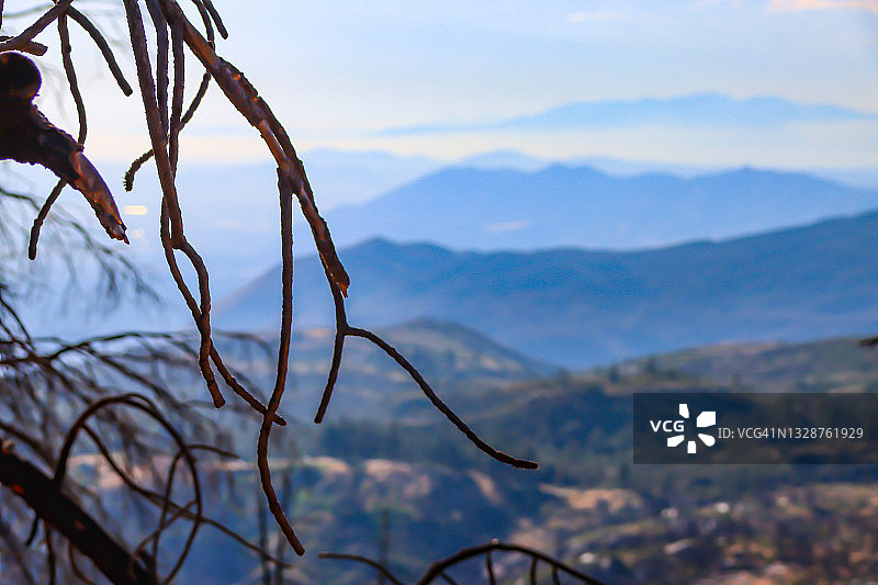 圣哈辛托山脉远景图片素材