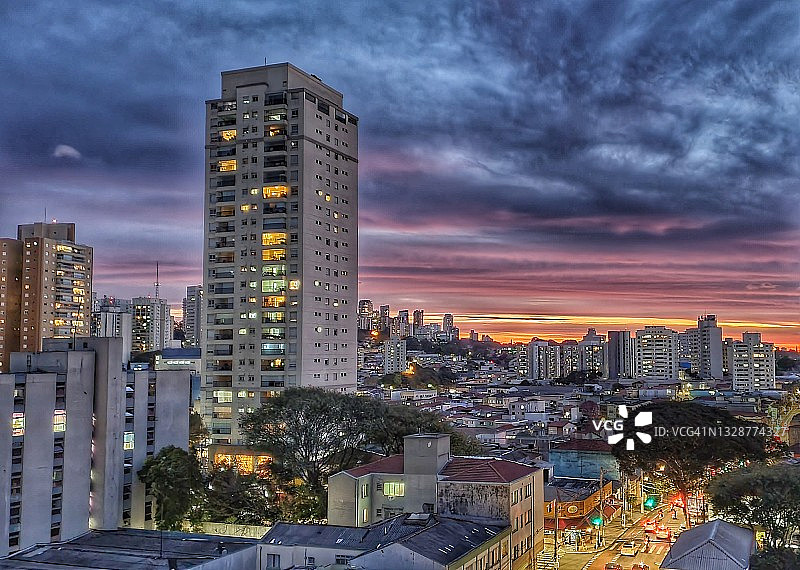 巴西圣保罗拉帕区的日落图片素材