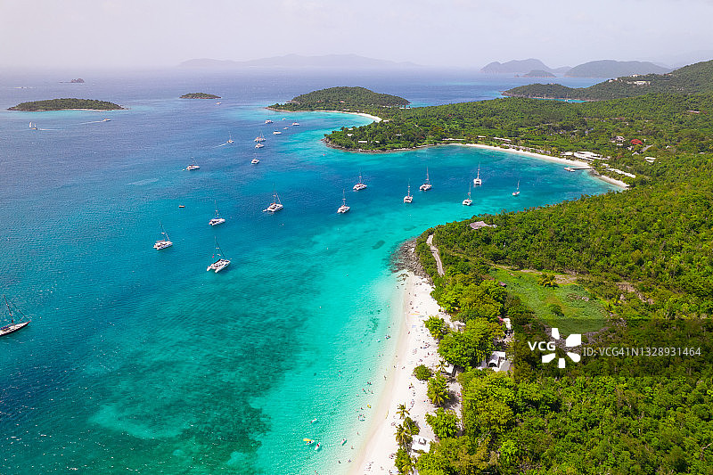 美国维尔京群岛圣托马斯和圣约翰海滩航拍图片素材