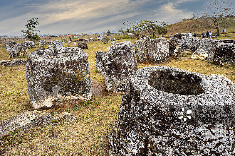 老挝北部川圹省的石缸平原图片素材