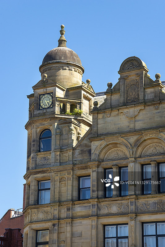 英格兰斯托克波特桥街的旧联合银行大楼图片素材