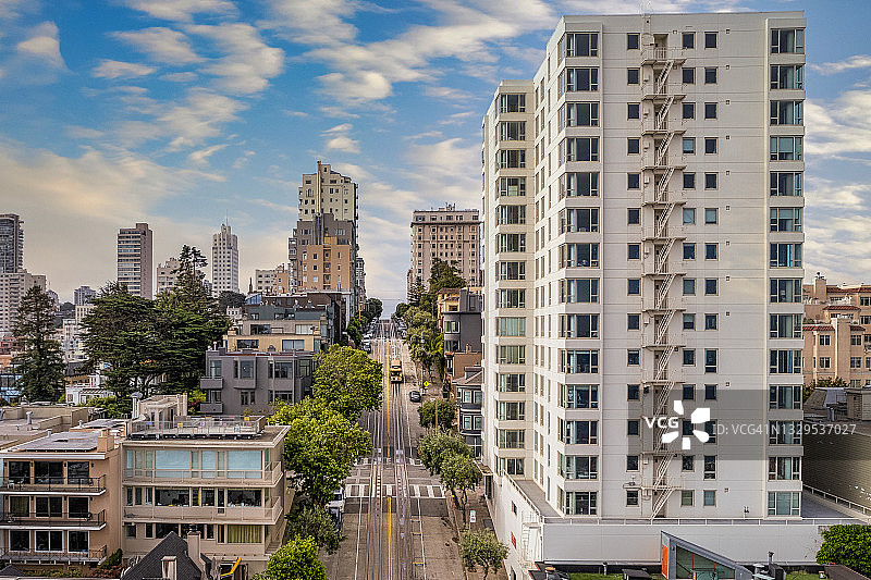 海德街电车航拍图图片素材