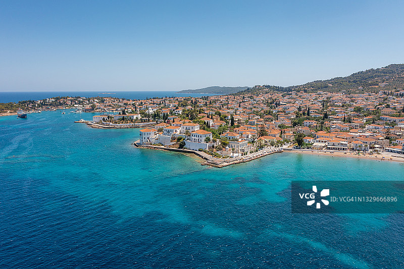希腊斯佩采斯美丽小镇的鸟瞰照片图片素材