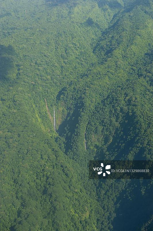 南太平洋萨摩亚乌波卢岛航拍图片素材