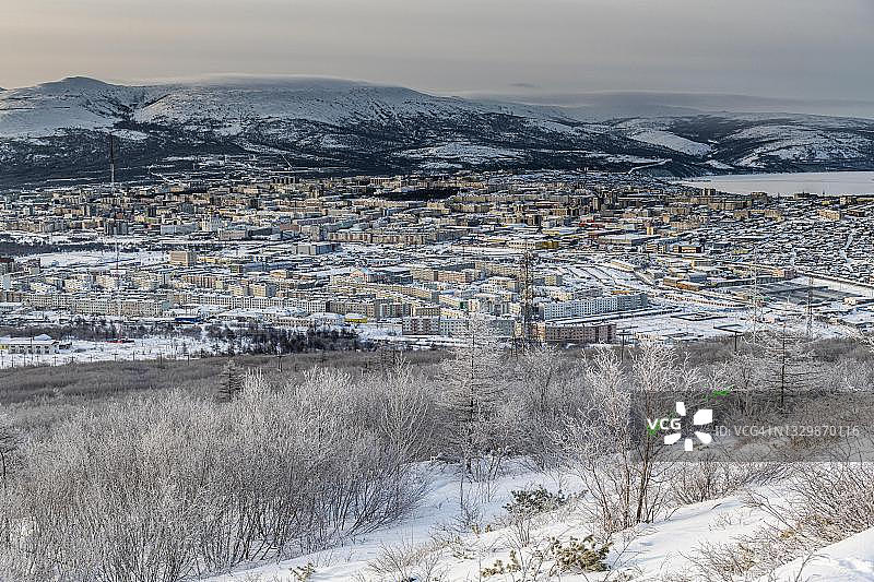 俄罗斯马加丹州马加丹市的俯瞰图图片素材