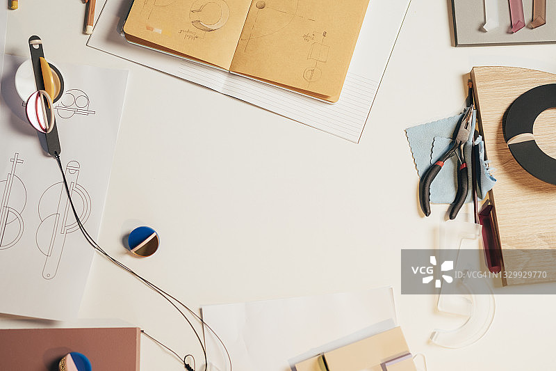 珠宝工匠的工作空间俯视图图片素材