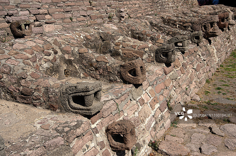 特纳尤卡金字塔，墨西哥州特拉尔内潘特拉德巴斯，墨西哥图片素材