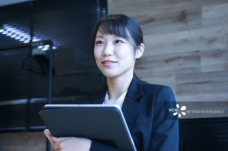 女面试官肖像图片素材