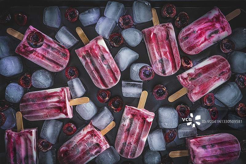 自制樱桃酸奶冰棒图片素材