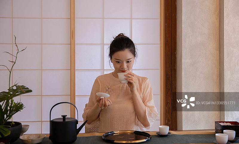 品味茶香图片素材