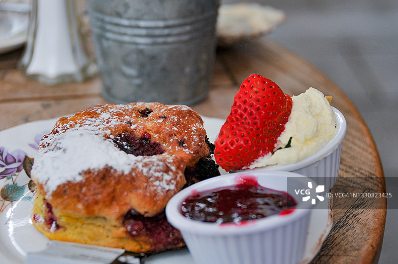 覆盆子烤饼菜肴图片素材