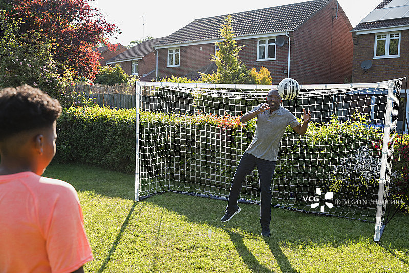 祖父在球门里图片素材