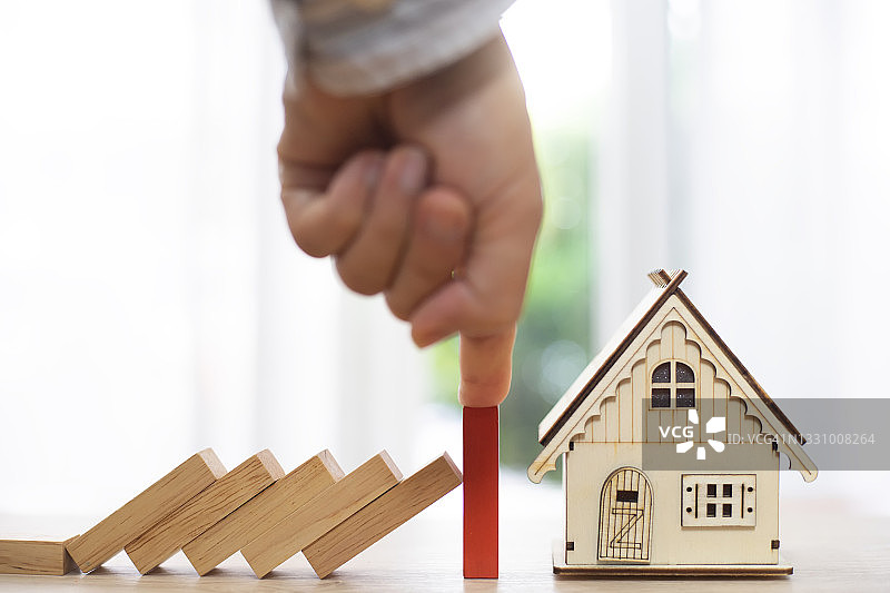 多米诺骨牌效应商业解决方案策略图片素材