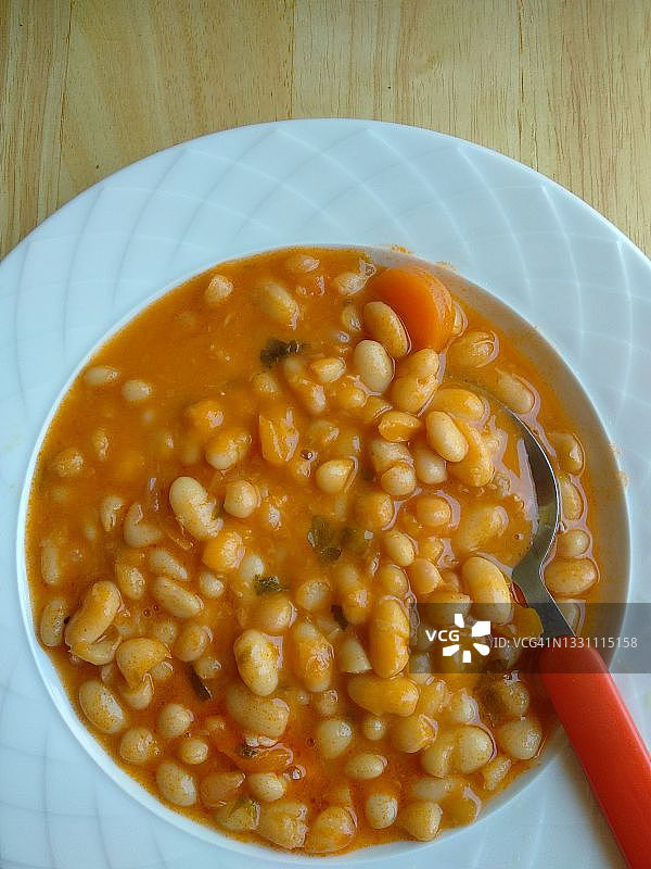 希腊美食：法索拉索豆汤图片素材