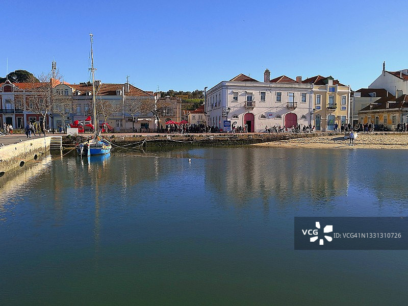 塞沙尔的特茹河图片素材