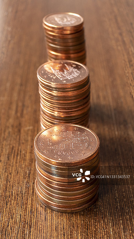 硬币堆叠图片素材