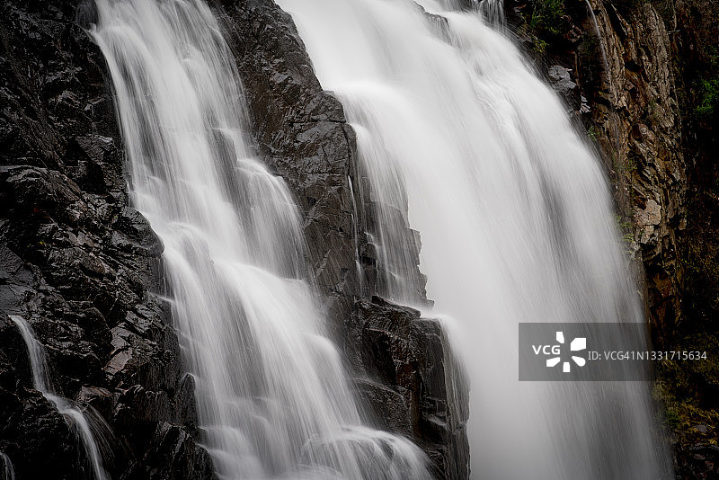 澳大利亚维多利亚州麦肯锡瀑布图片素材