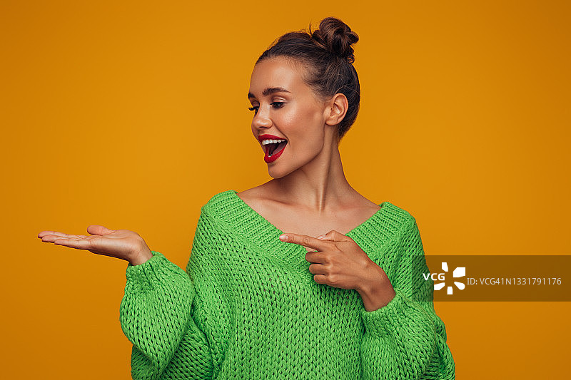 美丽的情感女人图片素材